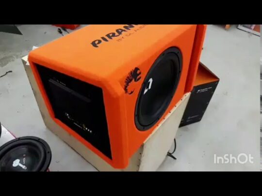 Обзор,подключение и прослушка активного сабвуфера DL Audio Piranha 12A Orange