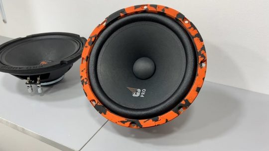 Настоящий эстрадный МИДБАС DL Audio Gryphon Pro 200 Midbass